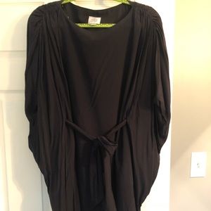 Size 10 Navy Maggie Boutique Cape Dress